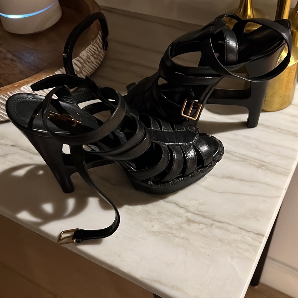 YSL open toe sandals. Great condition